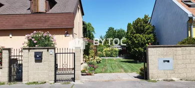 Eladó házak, 7-szobás, Bratislava-Ružinov · €990 000