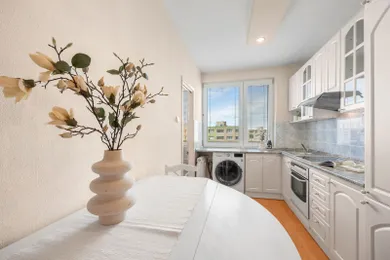 Na predaj 2-izbový byt, 61 m², Senec, J. G. Tajovského