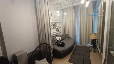 Na prenájom komerčné, 23 m², Nitra, Farská