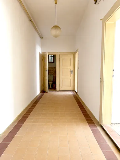 Na predaj 3-izbový byt, 90 m², Bratislava-Staré Mesto