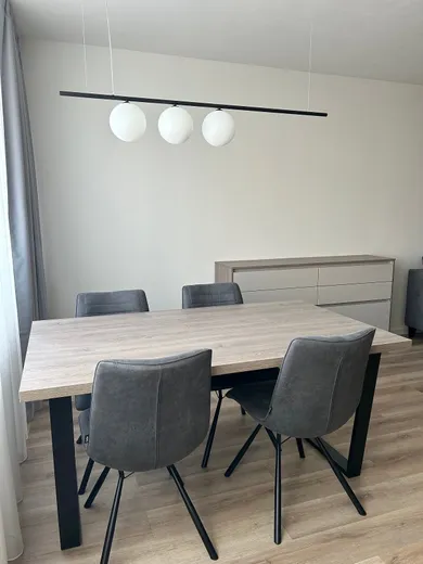 Na prenájom 2-izbový byt, 66 m², Banská Bystrica, Bronzová