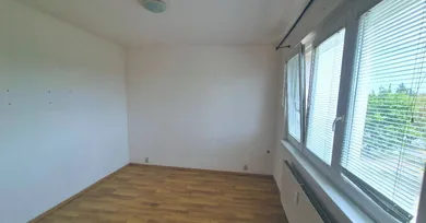 Na predaj 1-izbový byt, 28 m², Komárno, Košická ul.