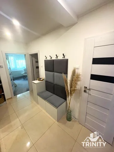 Na predaj 4-izbový byt, 90 m², Nové Zámky, Šurianska