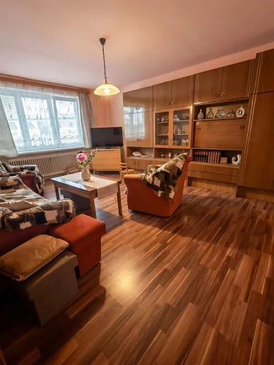 Na predaj dom, 220 m², Záhorská Ves, Stupavská