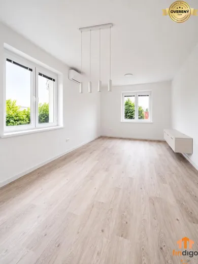 Na predaj 3-izbový byt, 83 m², Nitra, Štúrova