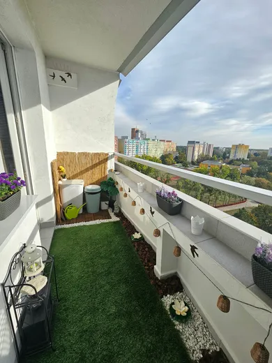 Na predaj 1-izbový byt, 48 m², Bratislava-Petržalka