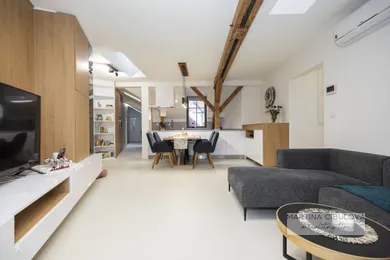 Kiadó lakások, 3-szobás, Banská Bystrica · €1350