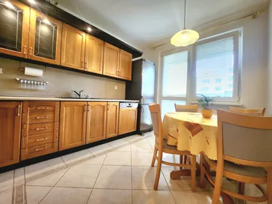 Na prenájom byt v Bratislava-Karlova Ves · €800 · Dokončené