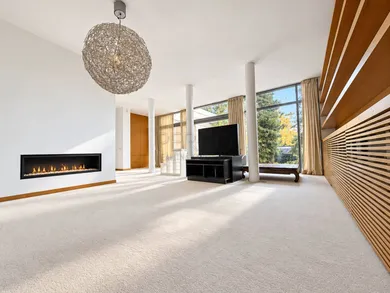 Na prenájom dom, 350 m², Bratislava-Karlova Ves, Svrčia