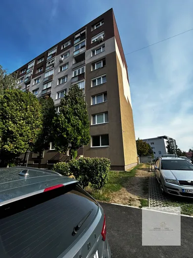 Eladó lakások, 1-szobás, Šaľa · €117 500