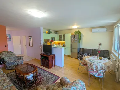 Na prenájom byt v Košice-Juh · €800 · Dokončené