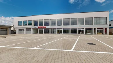Lokale komercyjne na wynajem, Trnava · €11 550