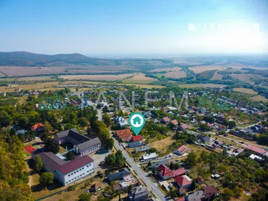 Na predaj 4-izbový dom, 150 m², Slanec, Hlavná
