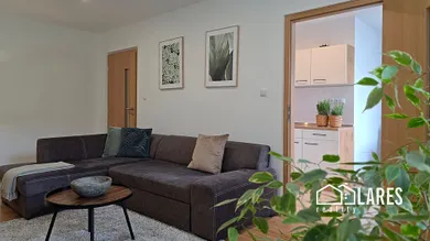 Mieszkania na wynajem, 2-pokojowe, Prievidza · €550