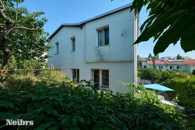 Domy na sprzedaż, 6-pokojowe, Bratislava-Nové Mesto · €795 000