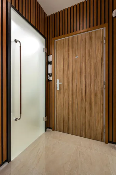 Na prenájom 3-izbový byt, 100 m², Košice-Staré Mesto, Hlavná