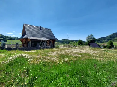 Na predaj pozemok, 732 m², Čičmany