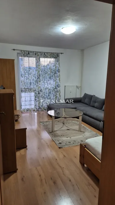 Квартири в оренду, 2-кімнатні, Banská Bystrica · €680