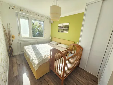 Na predaj 3-izbový byt, 64 m², Bratislava-Karlova Ves, Hlaváčikova