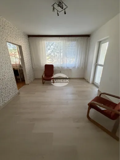 Na predaj 1-izbový byt, 33 m², Humenné, Námestie slobody