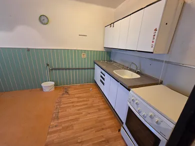 Na predaj 4-izbový byt, 74 m², Trnava, Ulica Gejzu Dusíka