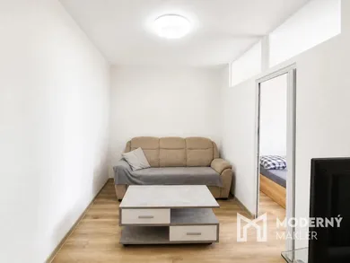 Na predaj 2-izbový byt, 38 m², Trenčín, Lavičková