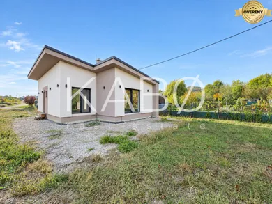 Na predaj dom, 116 m², Štitáre