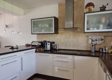 Na prenájom 5-izbový dom, 460 m², Nitra, Havrania