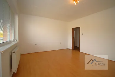 Na predaj 3-izbový byt, 72 m², Rudno nad Hronom