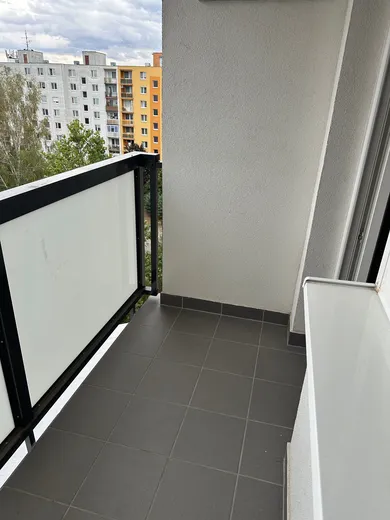 Na prenájom 2-izbový byt, 47 m², Piešťany