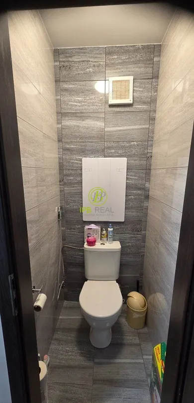 Na predaj 3-izbový byt, 73 m², Bratislava-Petržalka, Vígľašská