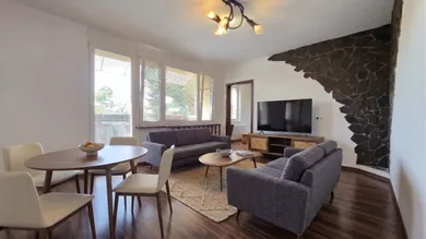 Byty na prenájom 4-izbový, Žilina · €890