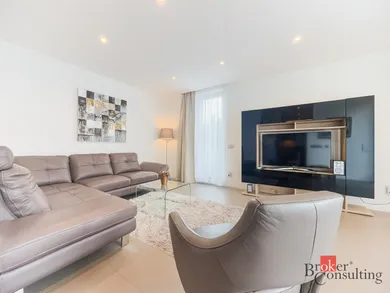 Kiadó lakások, 2-szobás, Bratislava-Nové Mesto · €1050