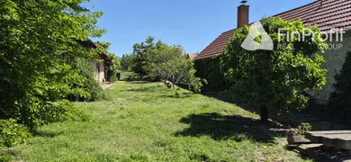 Na predaj pozemok, 191 m², Nitra