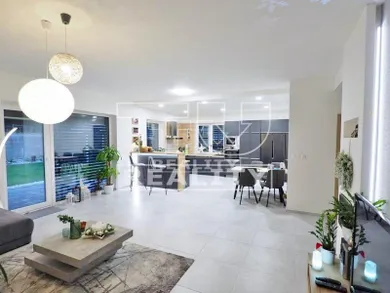 Mieszkania na sprzedaż, 3-pokojowe, Bratislava-Nové Mesto · €549 990