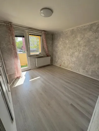 Na predaj 2-izbový byt, 45 m², Dunajská Streda, Júliusa Lörincza