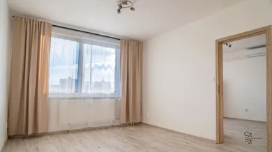 Na prenájom 1-izbový byt, 37 m², Šaľa