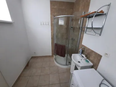 Na predaj 1-izbový byt, 36 m², Bratislava-Karlova Ves, Jána Stanislava