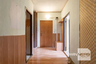 Na predaj 3-izbový byt, 72 m², Bratislava-Petržalka, Kutlíkova