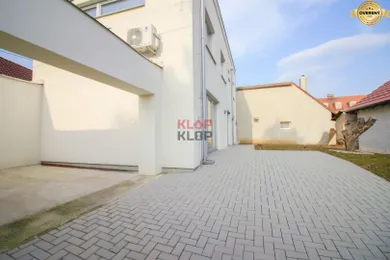 Na predaj dom v Veľký Biel · €299 000 · Novostavba
