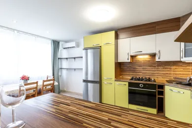 Na predaj 3-izbový byt, 68 m², Košice-Západ, Trieda SNP