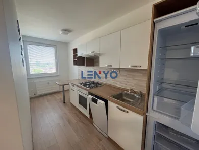 Apartments for rent, 3-room in Šaľa · €650