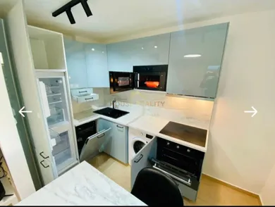 Na prenájom 1-izbový byt, 30 m², Bratislava-Ružinov, Rezedová