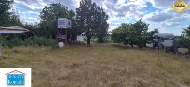 Na predaj pozemok, 379 m², Nové Zámky