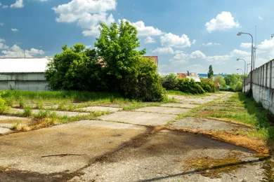 Na predaj pozemok v Svätý Jur · €6 075 000 · Pôvodný stav