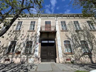 Obiekty na sprzedaż, Komárno · €550 000