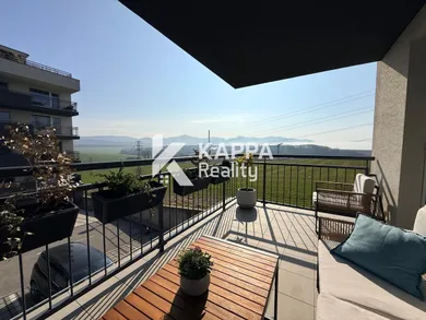 Na predaj 4-izbový byt, 113 m², Trenčín, Liptovská