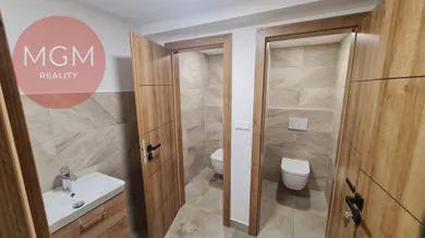 Na prenájom komerčné, 124 m², Rajecké Teplice