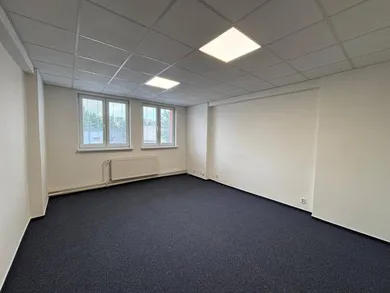 Na prenájom komerčné, Poprad, Hranicna