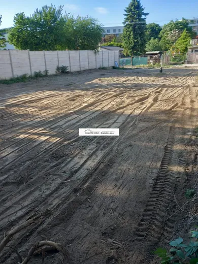 Na predaj pozemok, 511 m², Bratislava-Ružinov